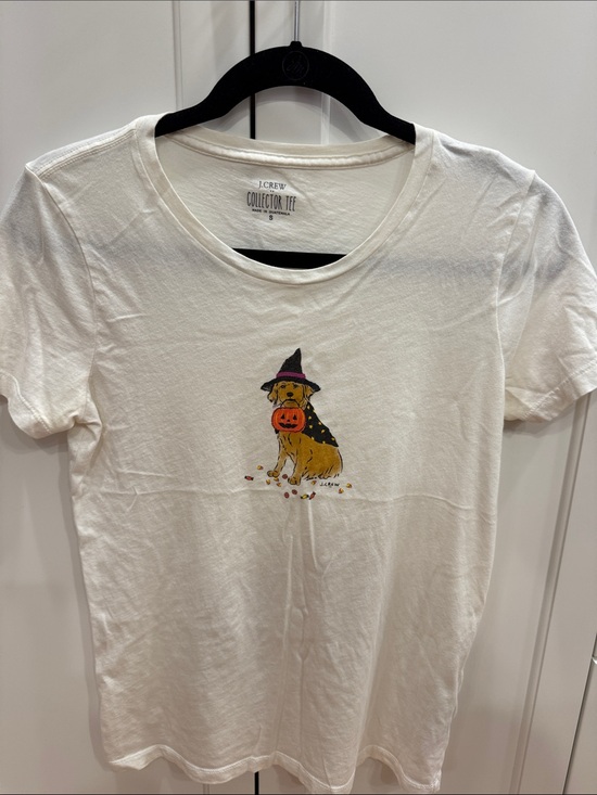 J. Crew Tops - J. Crew White Collectors Edition Halloween Dog Tee with Pumpkin Graphic